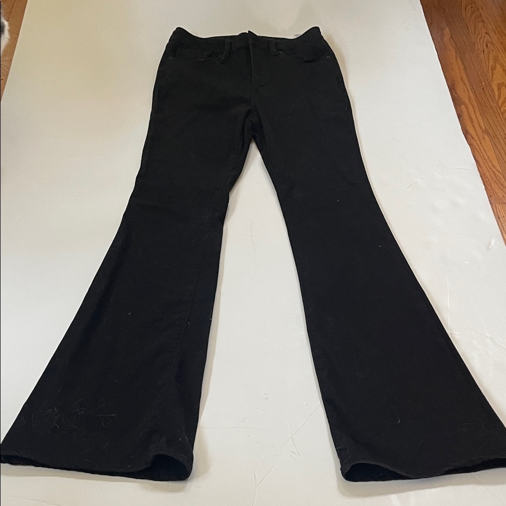 Good American flare never fade jeans - Picture 4 of 8
